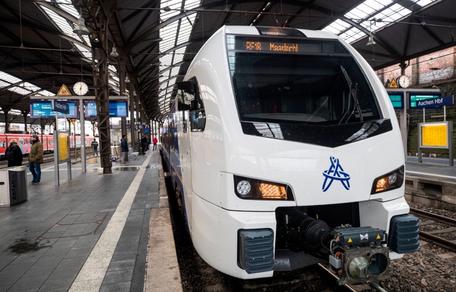 Message Arriva ondertekent contract met Stadler voor eerste inbouw van ETCS-systeem GUARDIA in treinen bekijken